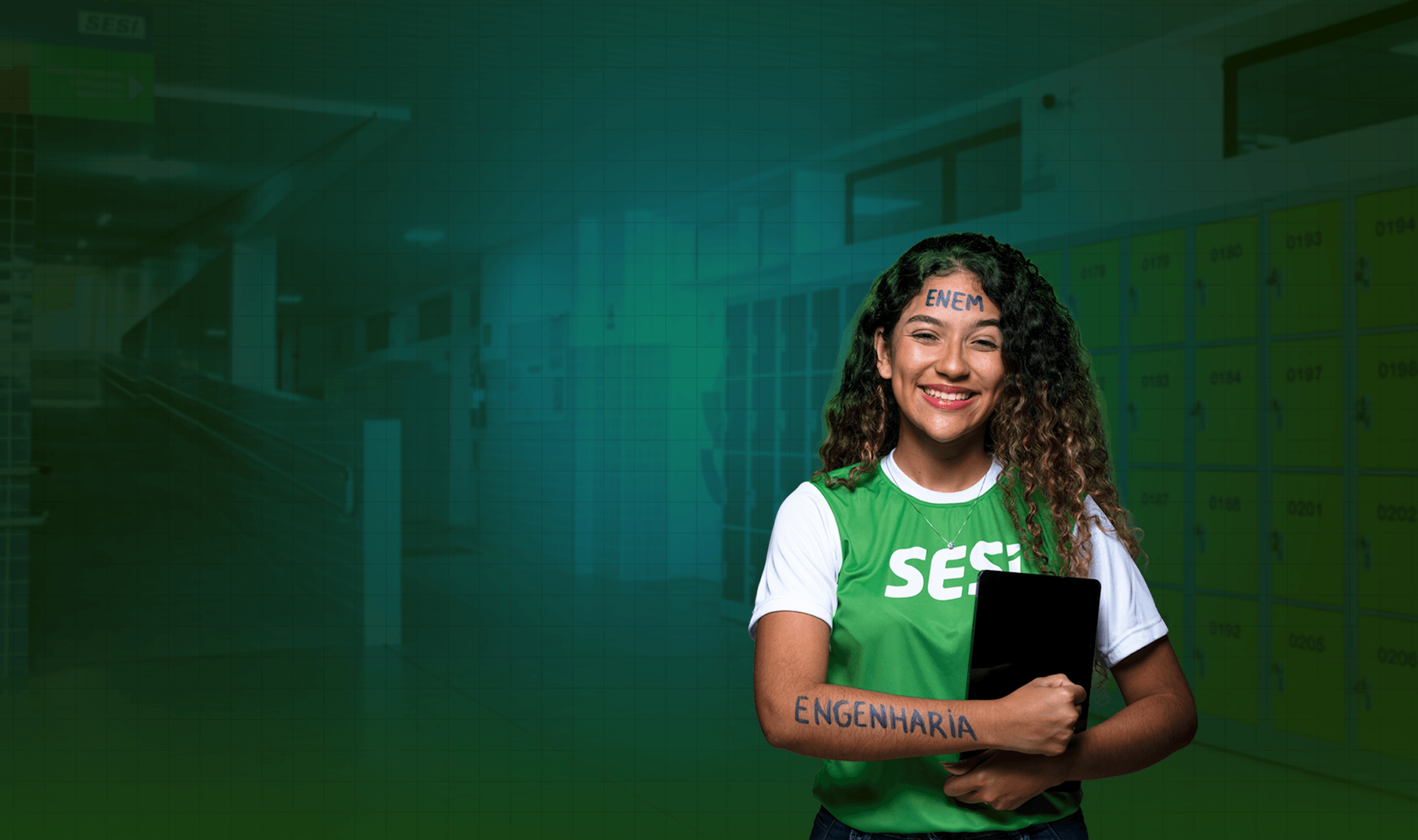 Estudante da Escola Sesi preparada para o ENEM e para a Engenharia